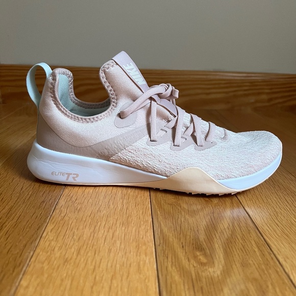 Nike Foundation Elite TR Women's Cross Training Sneaker (Size US 7.5) - Picture 2 of 4